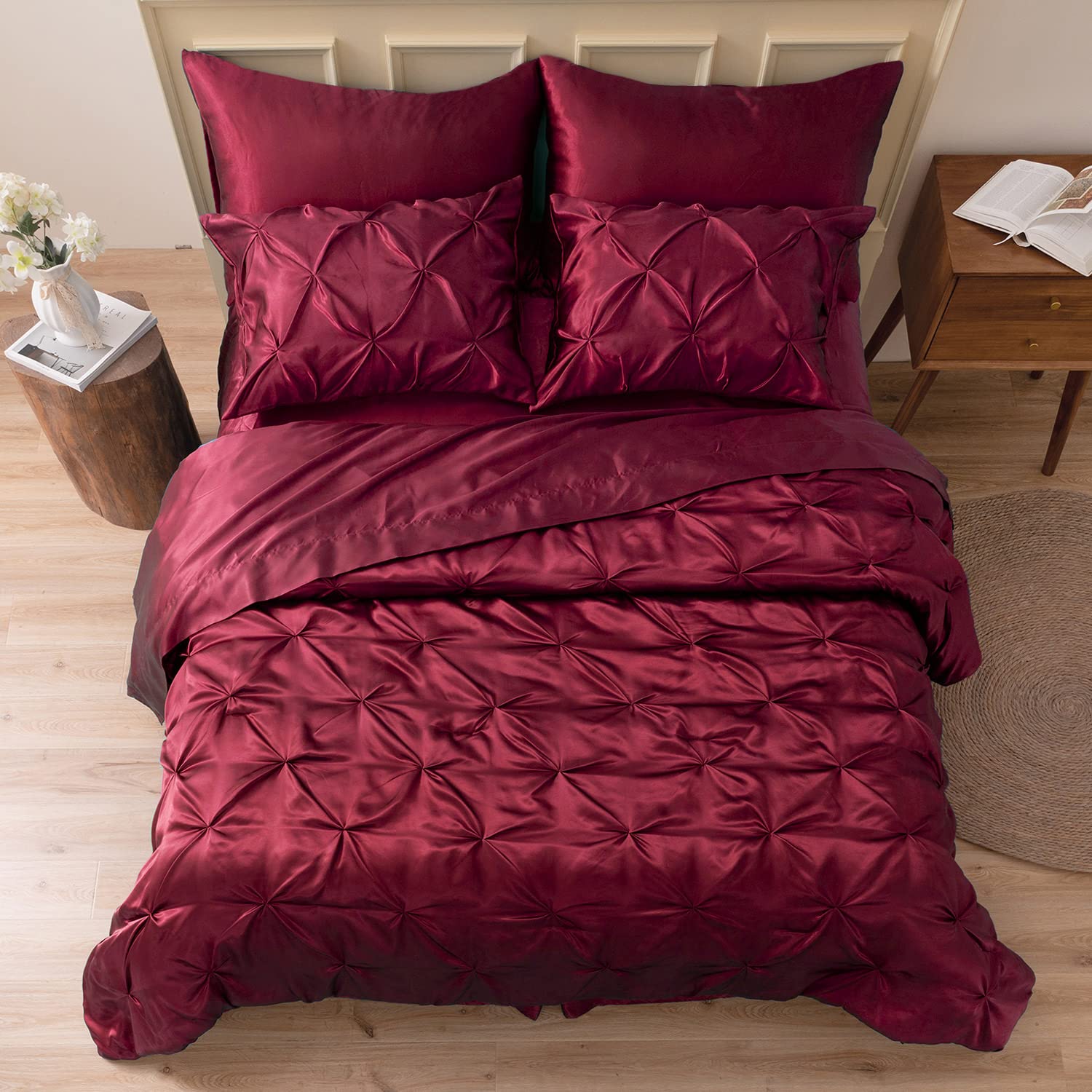 MR&HM Satin Comforter Queen 7 Pieces - Luxurious Pinch Pleat Bedding Set with Comforter, Flat Sheet, Fitted Sheet, Pillowcases & Shams, Super Silky Soft Bed Set for All Season (Queen, Black)