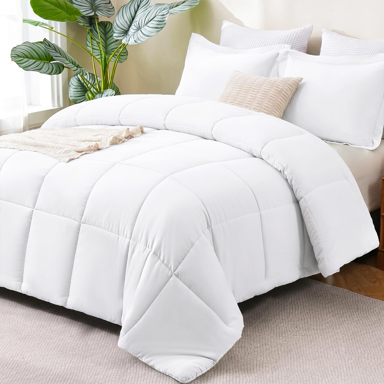CozyLux Queen Comforter Set Black - 270GSM 3 Pieces Box Stitched Comforters Queen Size, Soft Bed Set for All Seasons, Lightweight Bedding Sets with 1 Down Alternative Comforter and 2 Pillow Shams