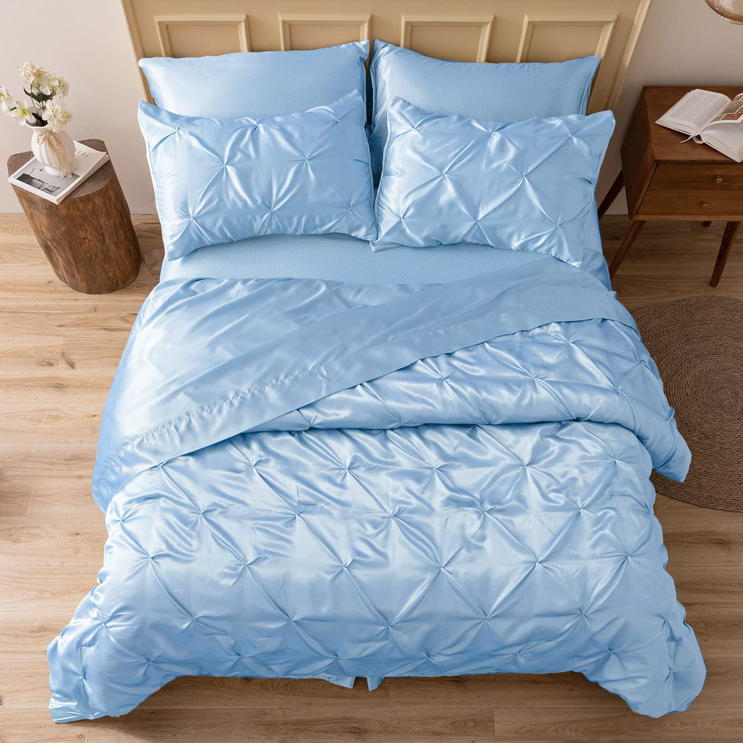 MR&HM Satin Comforter Queen 7 Pieces - Luxurious Pinch Pleat Bedding Set with Comforter, Flat Sheet, Fitted Sheet, Pillowcases & Shams, Super Silky Soft Bed Set for All Season (Queen, Black)