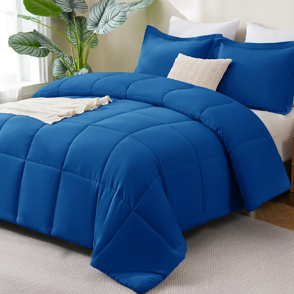 CozyLux Queen Comforter Set Black - 270GSM 3 Pieces Box Stitched Comforters Queen Size, Soft Bed Set for All Seasons, Lightweight Bedding Sets with 1 Down Alternative Comforter and 2 Pillow Shams
