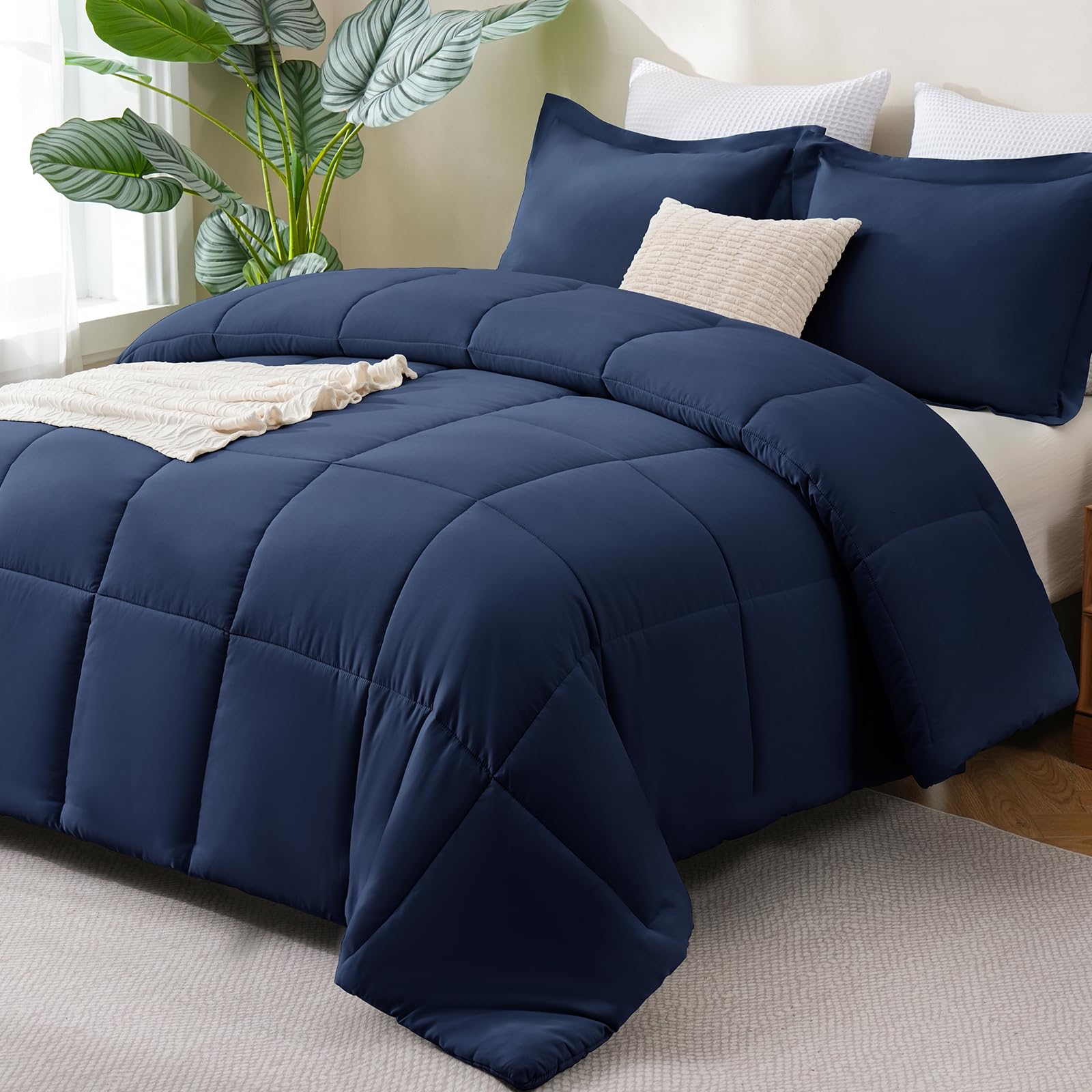 CozyLux Queen Comforter Set Black - 270GSM 3 Pieces Box Stitched Comforters Queen Size, Soft Bed Set for All Seasons, Lightweight Bedding Sets with 1 Down Alternative Comforter and 2 Pillow Shams