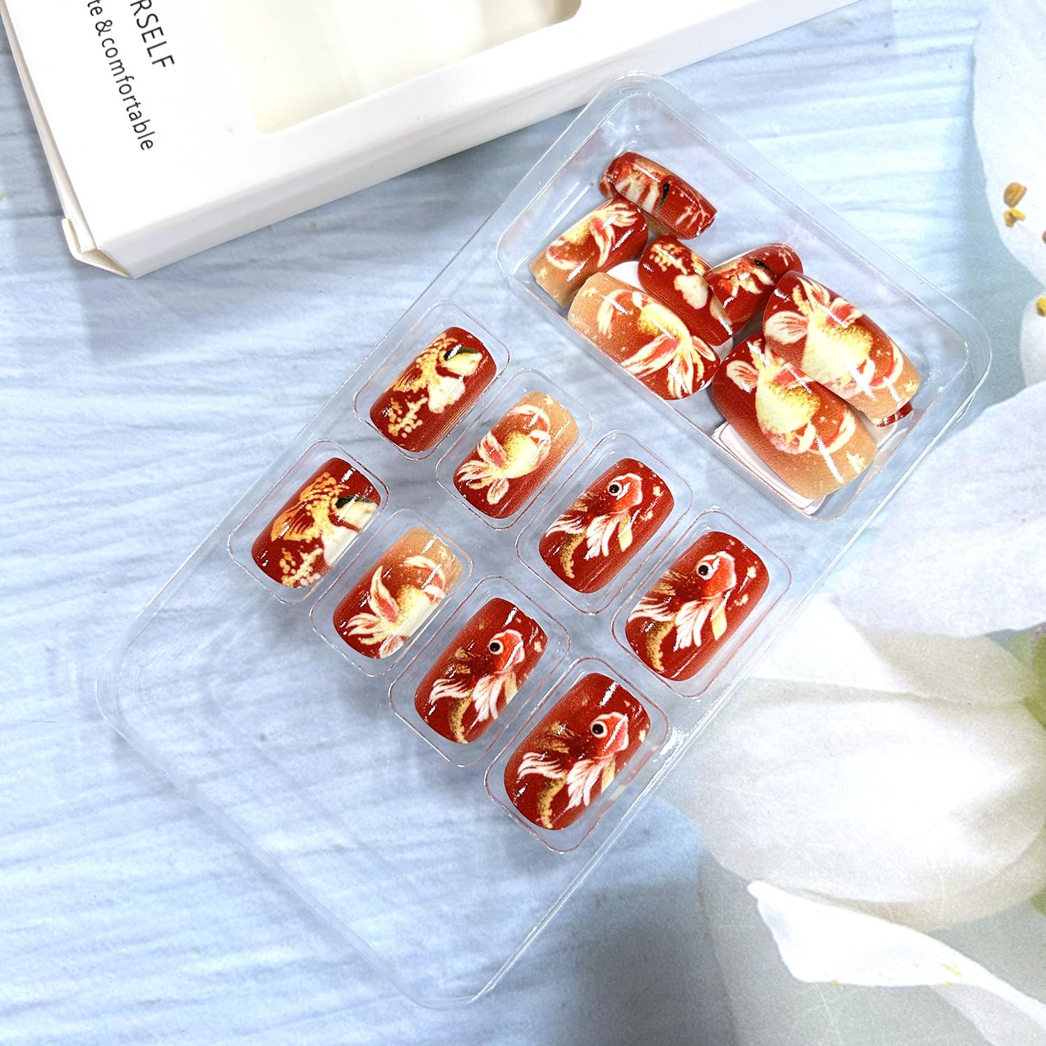 Glitter Powder Love Heart Press on Nails Long Square Gold Glitter Stripes Design Blue Gradient Acrylic Fake Nail Full Cover Glossy Artificial Fingernails DIY Reusable Glue on Nails for Women 24Pcs