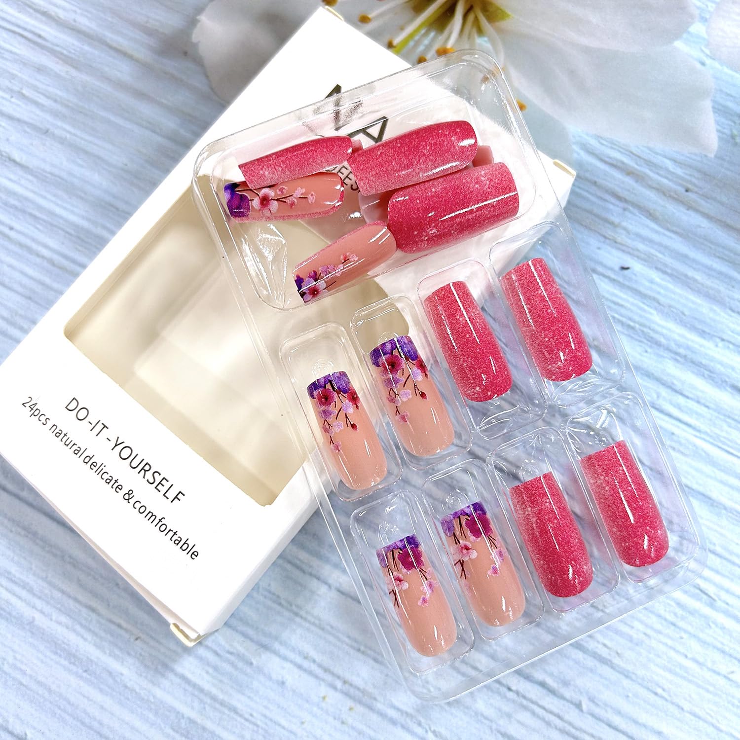 Glitter Powder Love Heart Press on Nails Long Square Gold Glitter Stripes Design Blue Gradient Acrylic Fake Nail Full Cover Glossy Artificial Fingernails DIY Reusable Glue on Nails for Women 24Pcs
