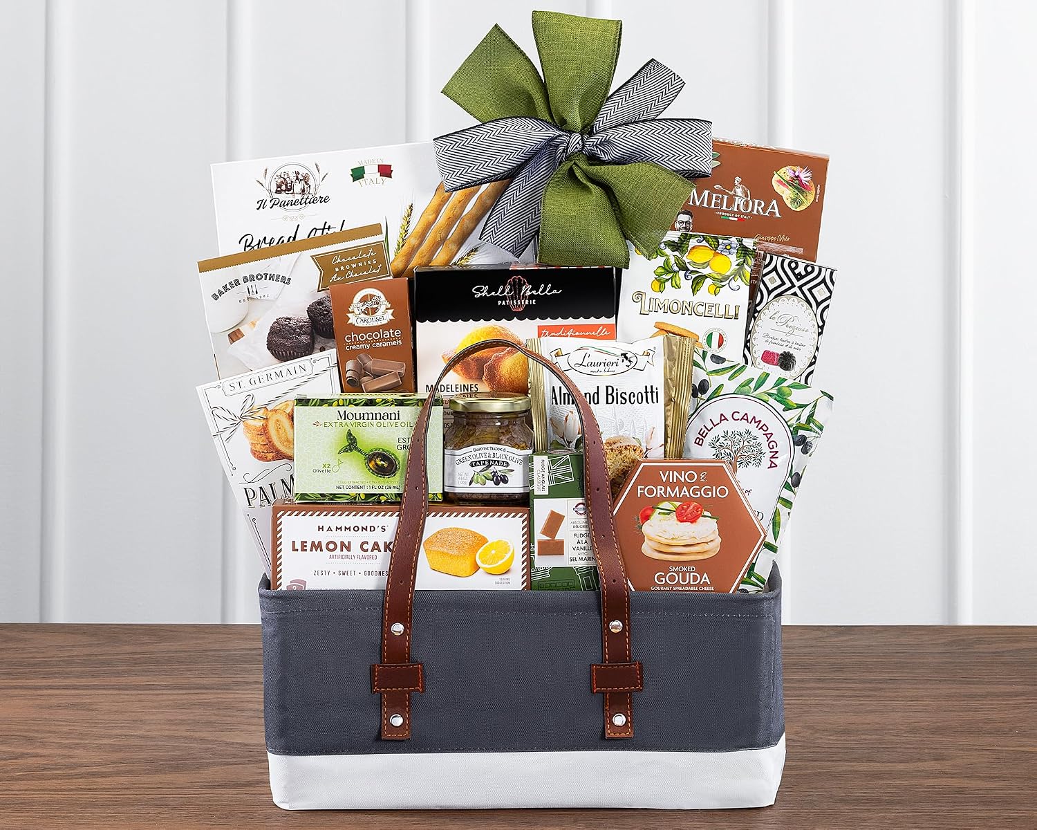 Wine Country Gift Baskets The Connoisseur Gourmet Gift Basket Food Gift Basket for Families College Students Appreciation Thank You Congratulations Get Well Soon Care Package